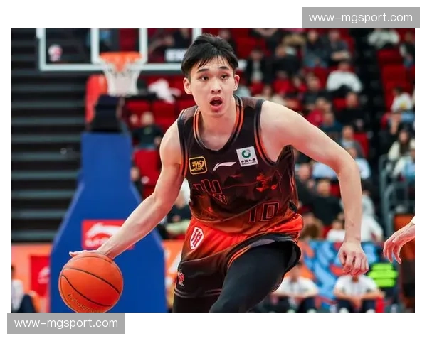 高诗岩斩获本土三双15+10+11 正负值+32率山东大胜天津